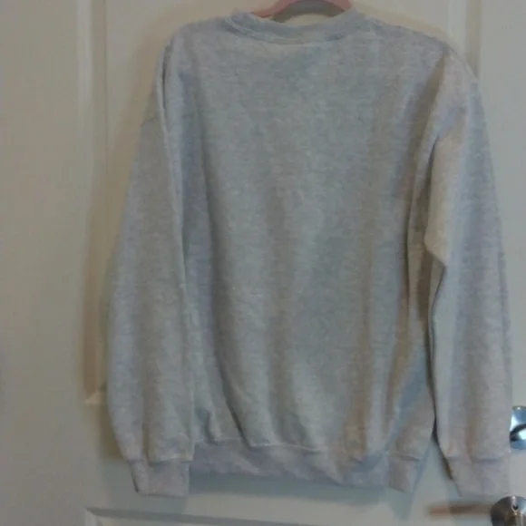 Gildan Medium STRESSED, BLESSED & BLACK FRIDAY OBSESSED sweatshirt, NWT - Picture 5 of 5